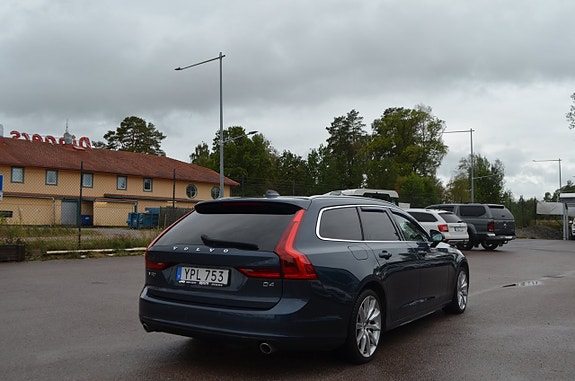 Volvo V90 13 of 25
