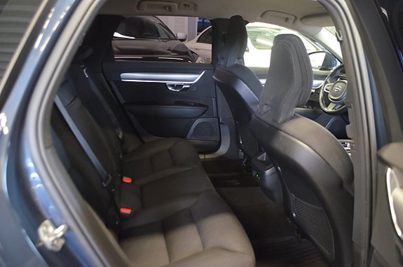 Volvo V90 20 of 25