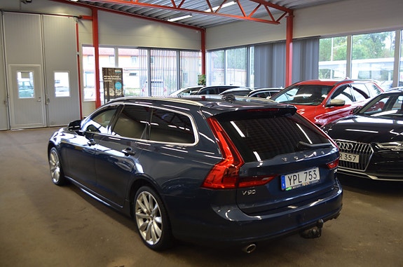 Volvo V90 5 of 25