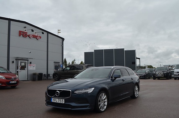 Volvo V90 8 of 25