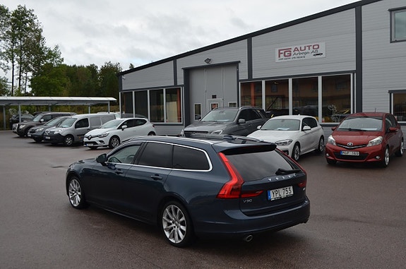 Volvo V90 10 of 25