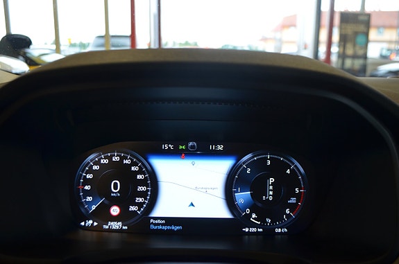 Volvo V90 21 of 25