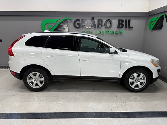 Volvo XC60 6 of 23