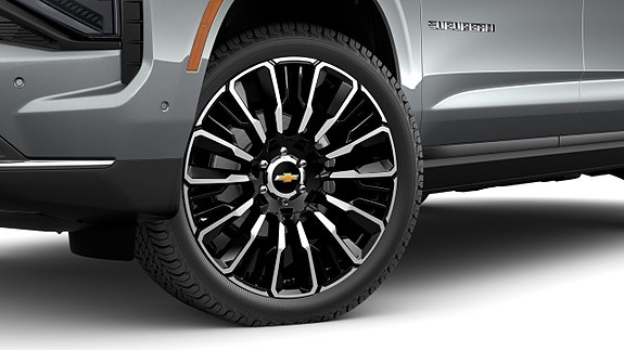 Chevrolet Suburban 4 of 7