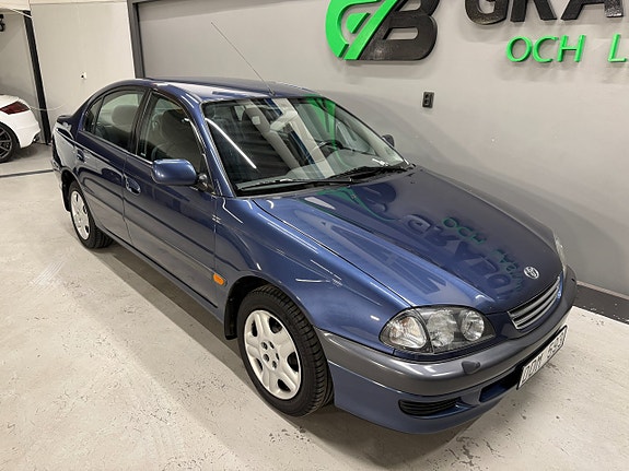 Toyota Avensis 7 of 19