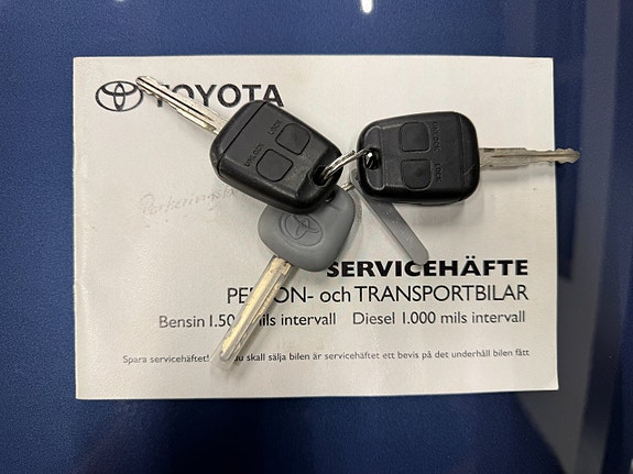 Toyota Avensis 19 of 19