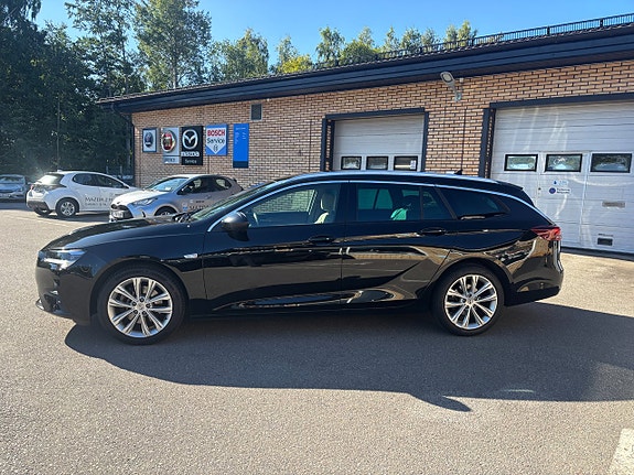 Opel Insignia 2 of 30