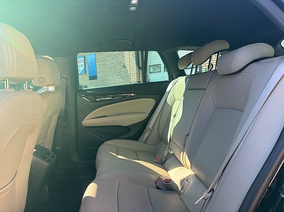 Opel Insignia 23 of 30