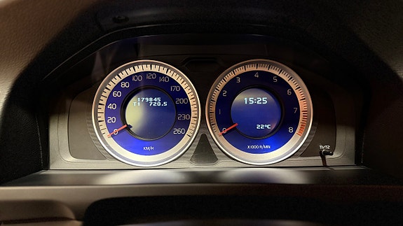 Volvo V60 23 of 29