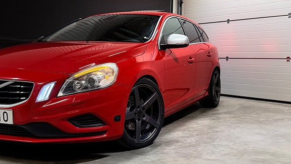 Volvo V60 3 of 29