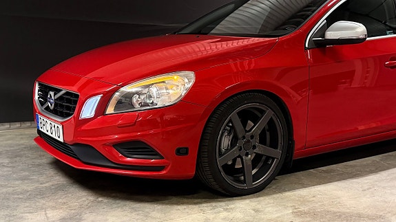 Volvo V60 7 of 29
