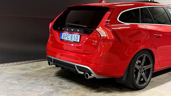 Volvo V60 13 of 29