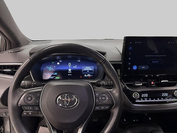 Toyota Corolla 15 of 19