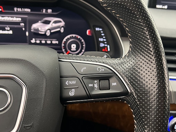 Audi Q7 21 of 30