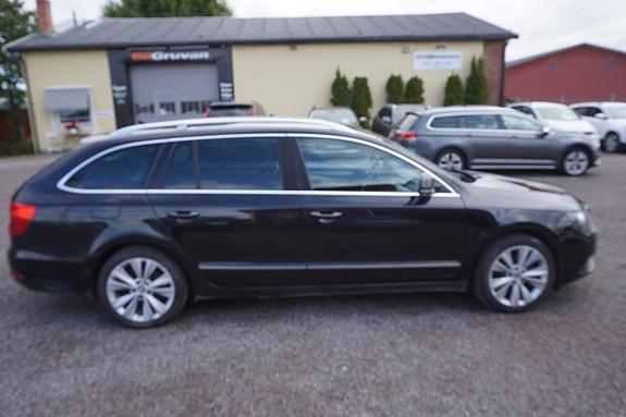 Skoda Superb 4 of 7