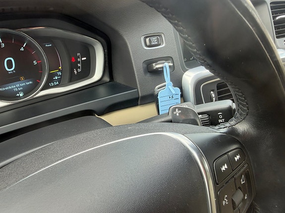 Volvo V60 10 of 12
