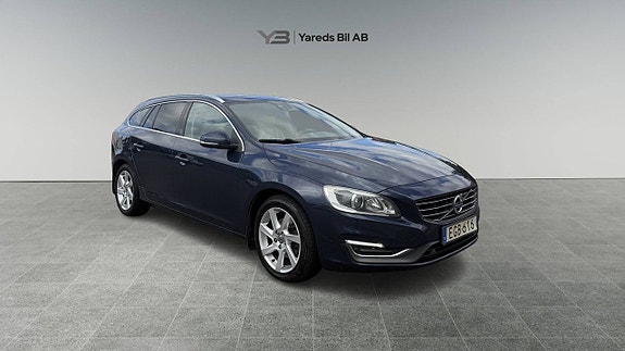Volvo V60 2 of 12