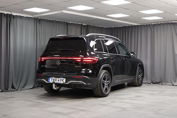 Mercedes-Benz EQB300 2 of 27