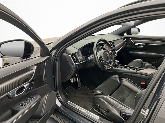 Volvo V90 12 of 30