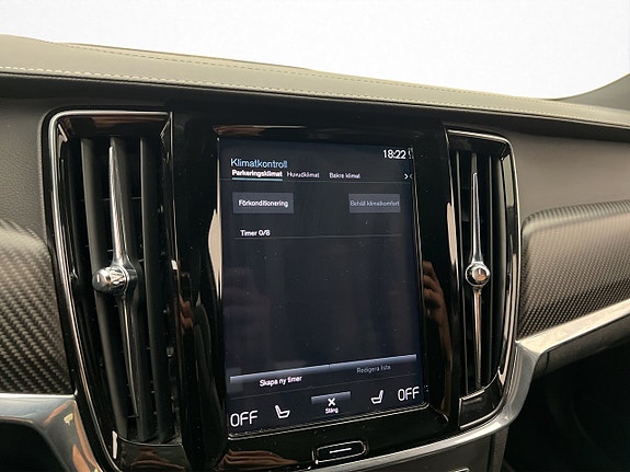 Volvo V90 27 of 30