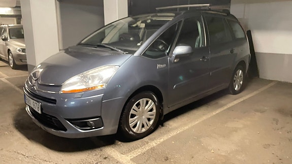 Citroen Grand C4 Picasso 3 of 9