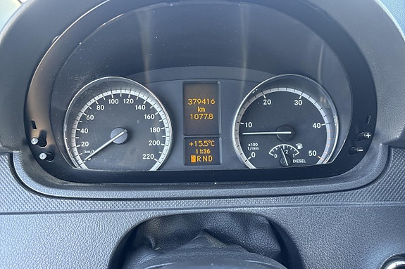 Mercedes-Benz Vito 122 7 of 11