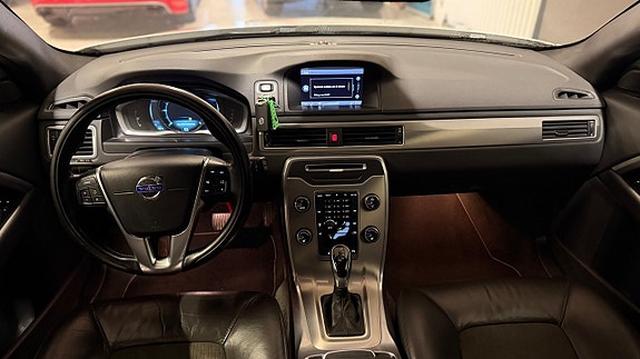 Volvo V70 22 of 28