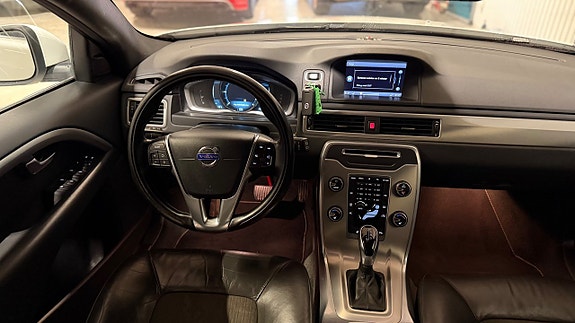 Volvo V70 23 of 28