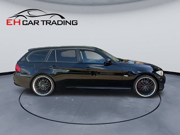 BMW 318d 2 of 11