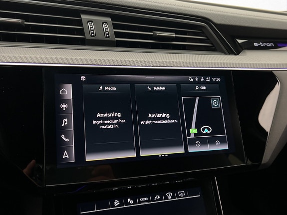Audi e-tron S 25 of 30