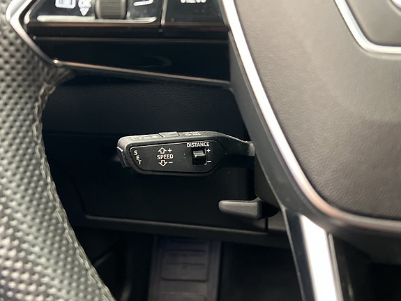 Audi e-tron S 29 of 30