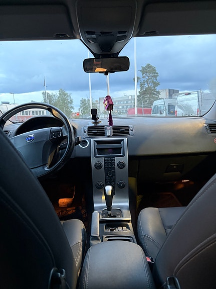 Volvo S40 8 of 19