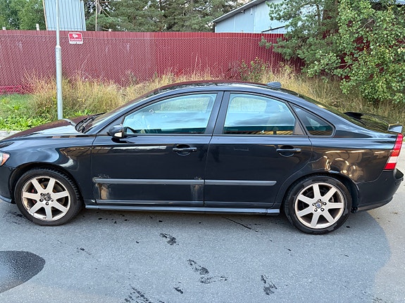 Volvo S40 5 of 19