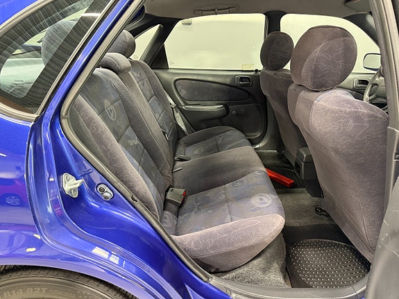 Toyota Corolla 12 of 20