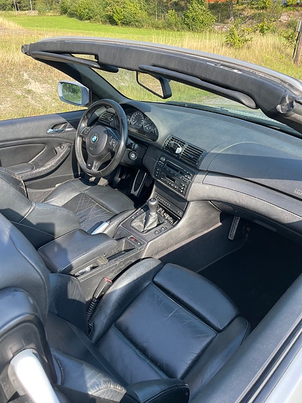BMW 330Ci 11 of 12
