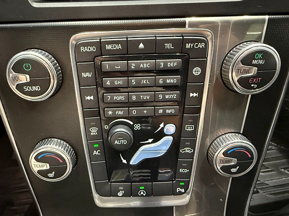 Volvo V60 16 of 23