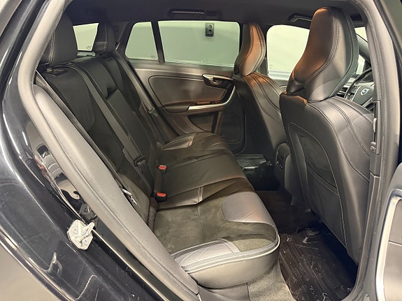 Volvo V60 12 of 23