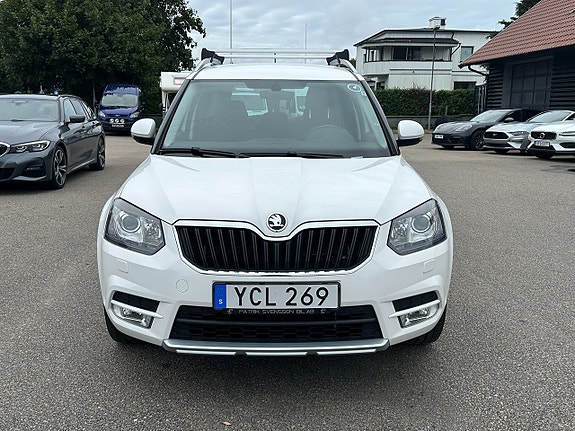 Skoda Yeti 2 of 8