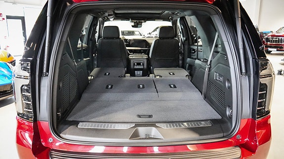 Chevrolet Tahoe 28 of 29