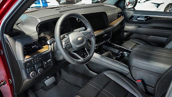 Chevrolet Tahoe 11 of 29