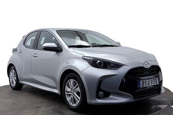 Toyota Yaris 4 of 27