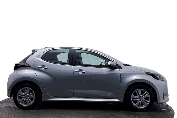 Toyota Yaris 5 of 27