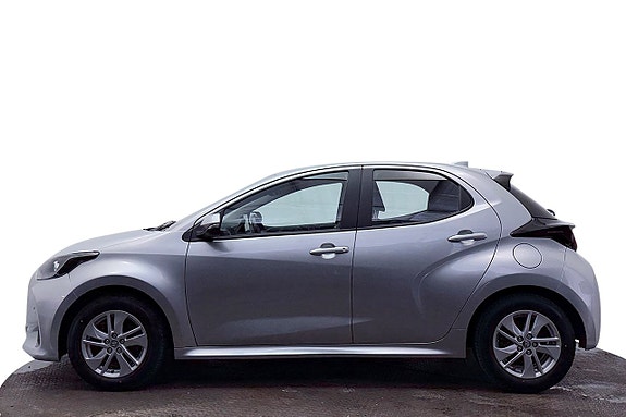 Toyota Yaris 10 of 27