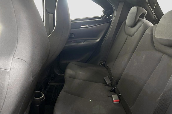 Toyota Aygo X 9 of 13