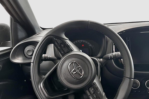 Toyota Aygo X 11 of 13