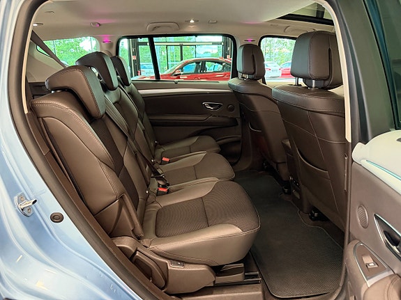 Renault Espace 12 of 14