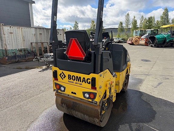 Vält Bomag BW 100 AD-5 5 of 5