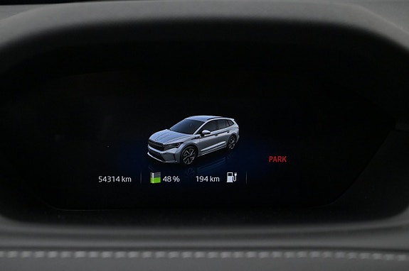 Skoda Enyaq 10 of 27