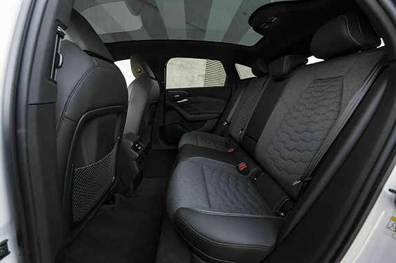 Audi A6 9 of 9