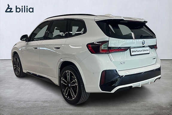 BMW X1 2 of 18